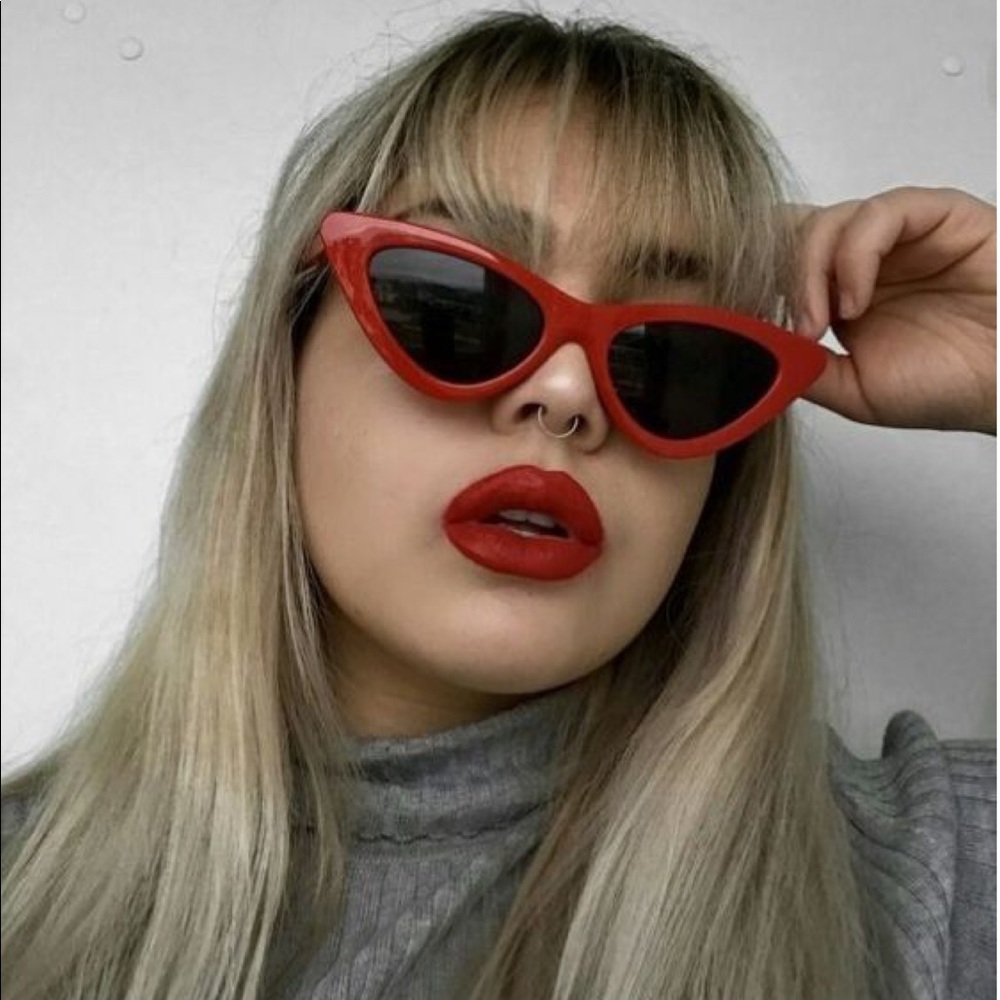 Retro Cat Eye Sunglasses